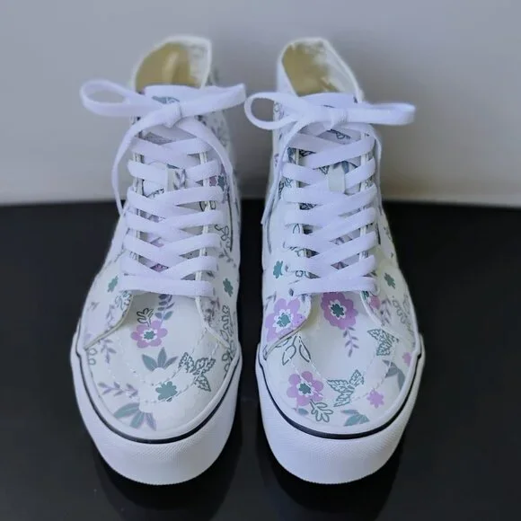Vans Women Sk8-Hi Tapered Canvas Sneaker in Lovely Pastel Floral Frosted Mint - Picture 3 of 13